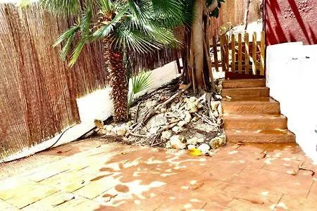 Independiente 2 Km Playa Holiday home Roda de Bera