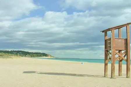Independiente 2 Km Playa Holiday home Roda de Bera